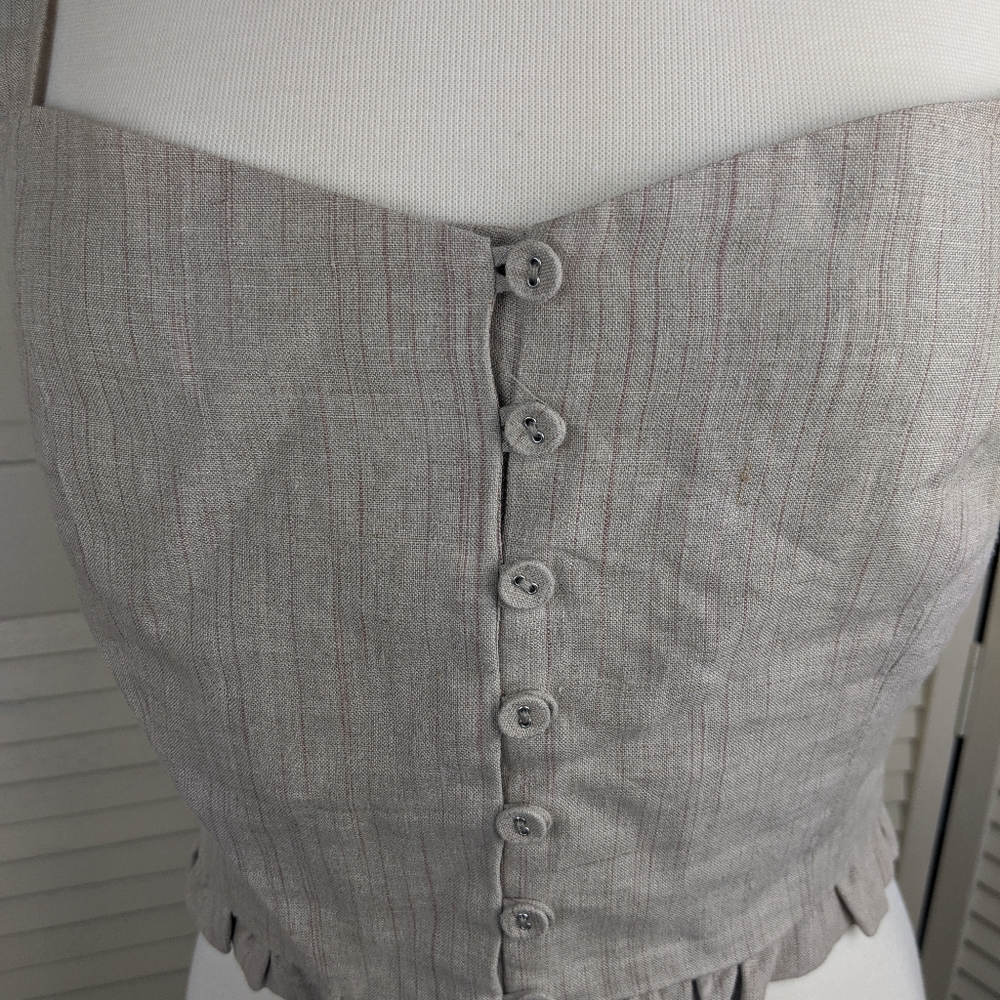618 Six One Eight | Cropped Linen Blouse - Picture 4 of 7
